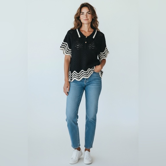Solitaire Tops - Solitaire Black and Cream Knit Top